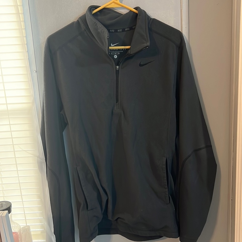 nike thermal fit quarter zip